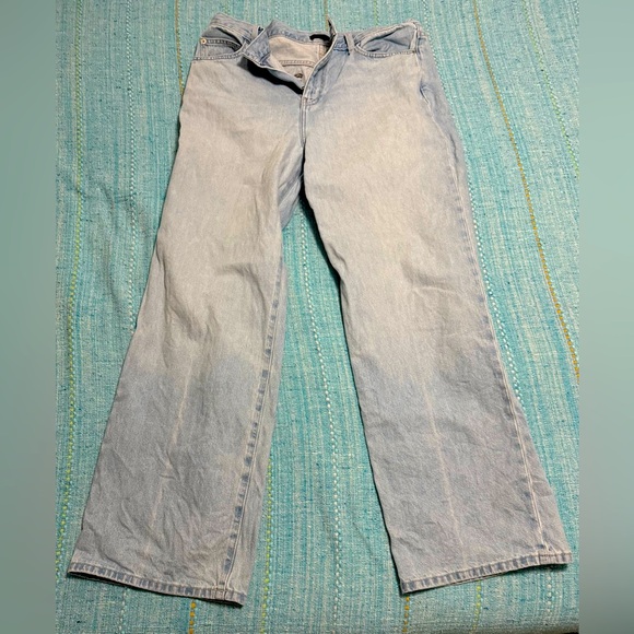 Stylish relaxed fit wide leg jeans - Picture 2 of 6